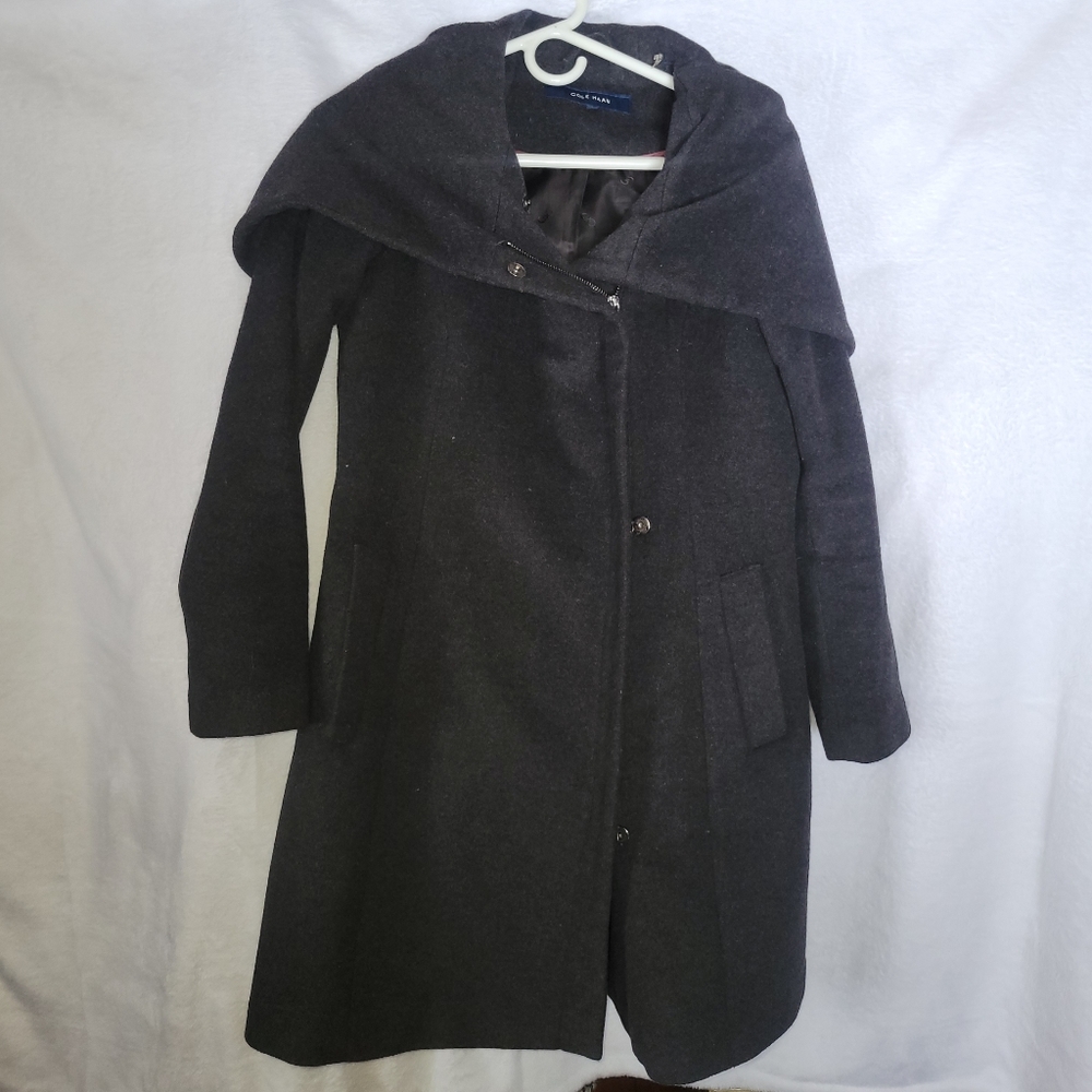 Cole Haan Womens Asymmetrical Closure W/shoulder Wrap Size 4